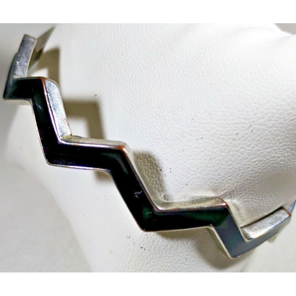Vintage Bracelet Bangle 1980s Zig-Zag Black Enamel Painted Silver Tone Boho EUC
